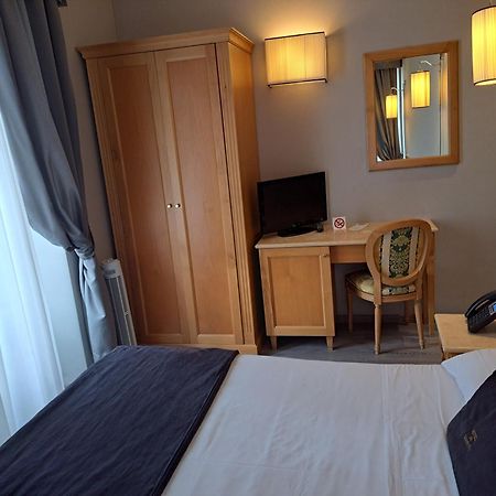 Hotel Dei Quiriti Rome Bagian luar foto