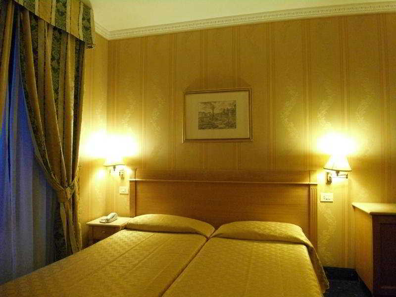 Hotel Dei Quiriti Rome Bagian luar foto